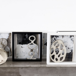 Kunstobjekt i Ramme 27x27 cm