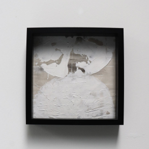 Paperwork 27cm x 27cm.