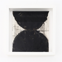 Paperwork 27cm x 27cm.